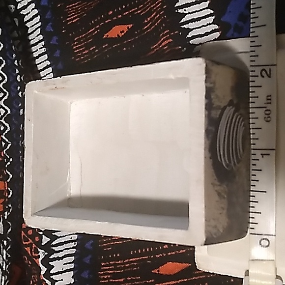 Amazing Soapstone Box - Picture 6 of 8